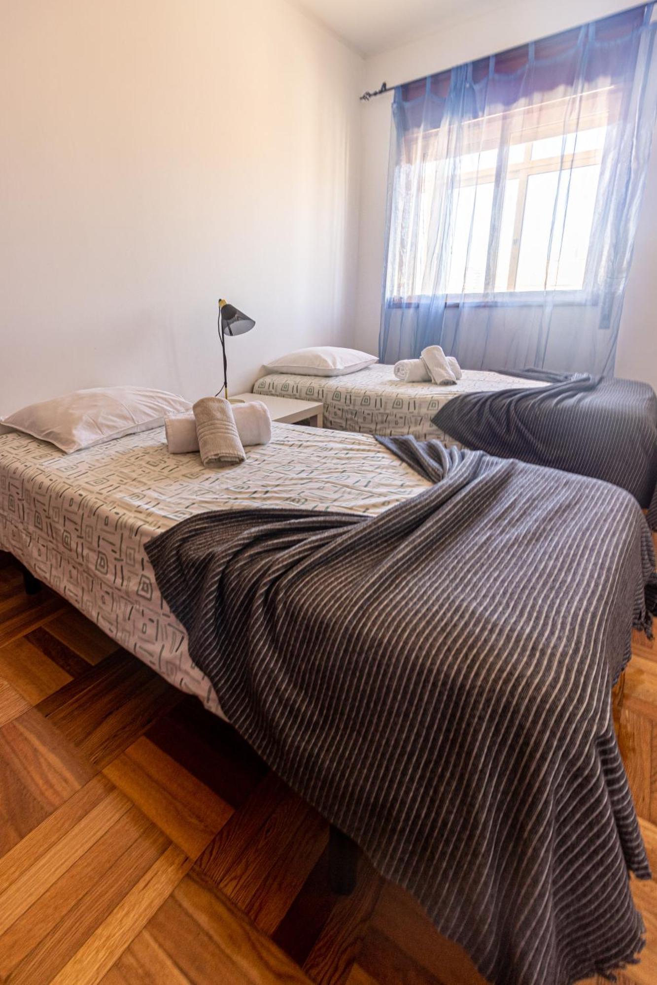 波瓦－迪瓦尔津Guest H4U Povoa Praca Joao 23公寓 外观 照片